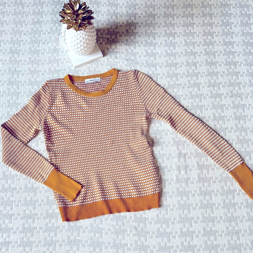 [Zara] women’s knit sweater. Size M